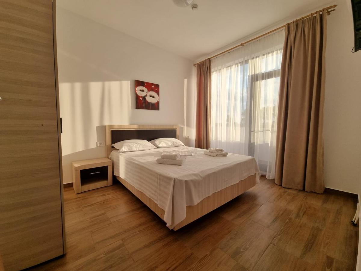 Apartament cu balcon